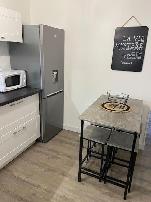 Super Appartement T3 Proche Gare 상스 외부 사진